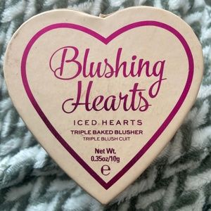 I heart revolution blushing hearts blush